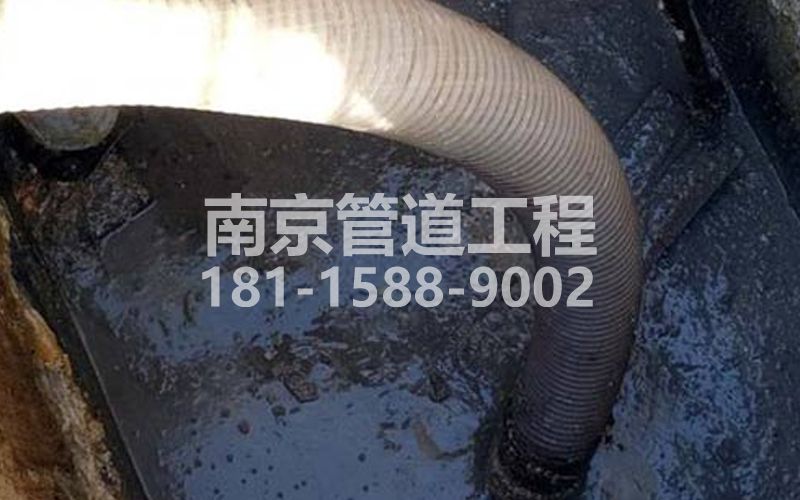 213龙潭村抽粪