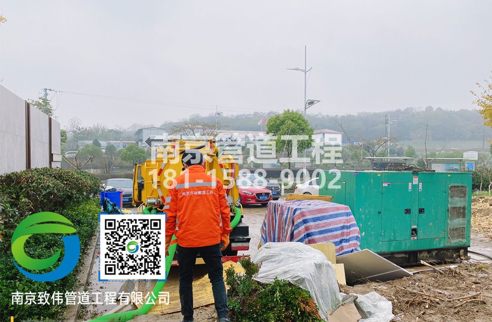 303龙潭村售楼部抽粪
