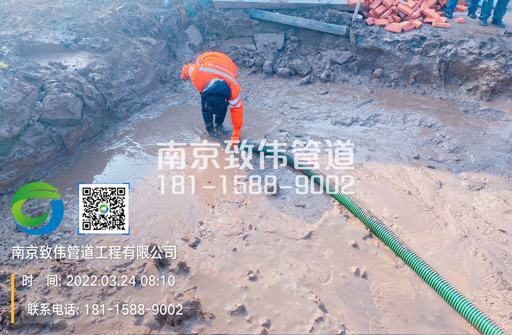 龙潭村工地泥浆清理
