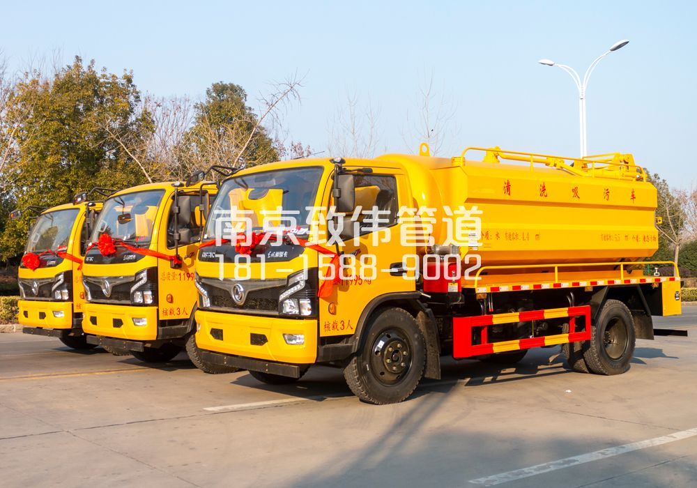 龙潭村多利卡吸污车